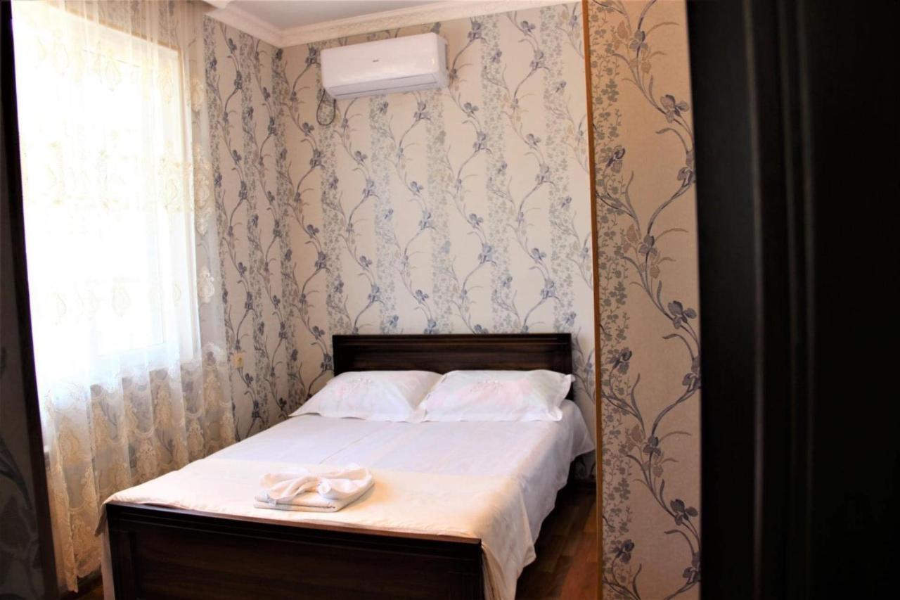 Hotel Oniks Kutaisi Exterior foto