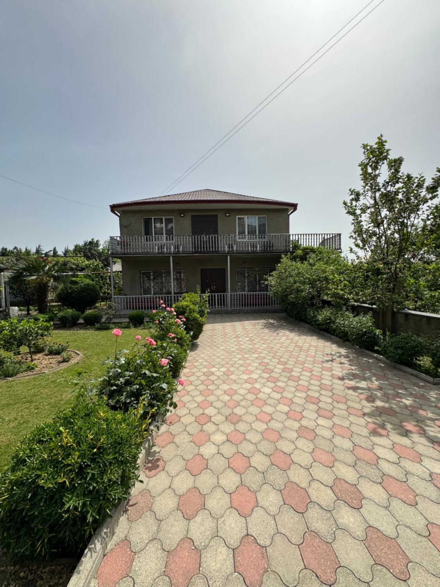 Hotel Oniks Kutaisi Exterior foto